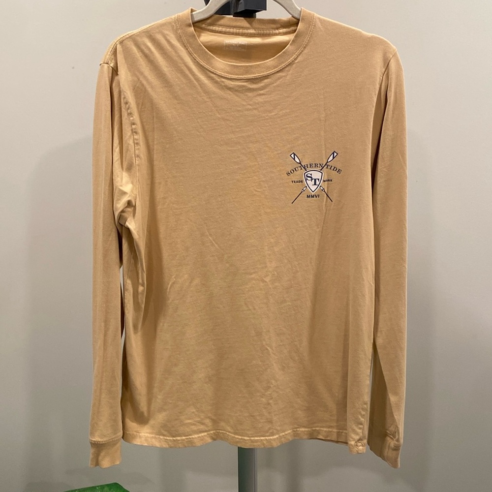 Southern Tide Pale Golden Yellow MMVI Long Sleeve Tee Shirt with Fish and Oars